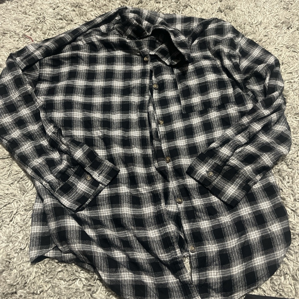 Hollister Black and White Plaid Casual Shirt